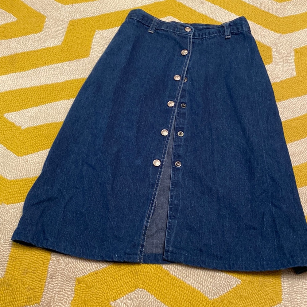 Vintage TIME &PLACE ‘T&P’ denim skirt size 7 $30